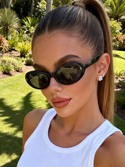 1 Pair Oval Black Frame Fashion Glasses, Casual Beach Accessories, Women's Summer Beach Vacation & Outdoor Travel Glasses, Decorated Temples, Rectangular Frame, Suitable For Outings, Back To School Season