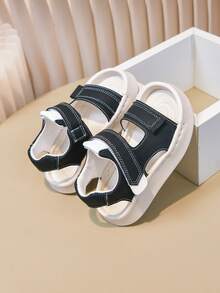 1双黑色男童凉鞋，新款设计，防滑，适合幼儿和小男孩，夏季穿着，软底 - 黑色 - 查看 2