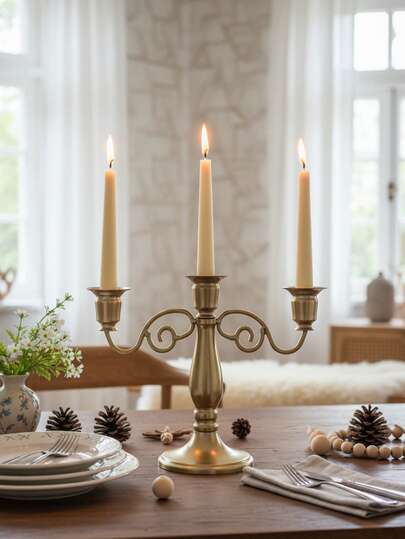 1 Pc/Set Three-Head Metal Candle Holder. Light Luxury Retro Style Candle Holder. Suitable For Home Decoration, Decorative Display, Minimalist Living Room, Study, Tea Room, Light Food Cafe, Homestay, Niche Cafe, Office, Yoga Studio And Party, Tea Table In Chinese Style Living Room, Candlelit Dinners, Valentine's Day