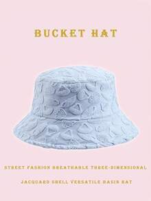 Las conchas marinas son de color azul claro