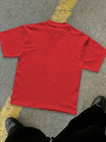 Y2KCHAOS Retro Military Graphic Tee - Bold Soldier Artwork With Flags & Text, Perfect For Streetwear Fans, Vintage Style (220 Pure Cotton T-Shirt) - Đỏ - Xem 2