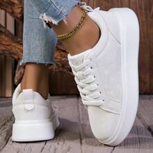 Unisex Breathable Fashionable Soft-Sole Casual Elevator Sneakers - White - View 5