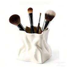 1pc White Asymmetrical Shaped Ceramic Makeup Brush Holder, Versatile Style With Embossed Details, Desktop Organizer For Home Use - A - View 2