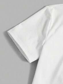 Set de 2 piezas de camiseta de manga corta con estampado de letras y pantalones cortos casuales para niños - Rojo - Ver 4