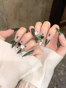 10片手工美甲，杏仁形亚克力按压式美甲，加长尖头，柔和裸粉色绿色美甲，闪亮绿色猫眼螺纹法式美甲，镶嵌大号心形水钻花朵吊坠，前卫优雅的Y2K西部风美甲，秋季按压式美甲，冬季假指甲，节日美甲，派对日常及约会适用，海滩热带度假适用，DIY假指甲，适合女性和女孩作为礼物，美甲用品，手工按压式美甲 - 綠色 - 查看 3