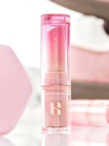 HOLIKA HOLIKA 06 椰子葡萄色 4.5克/0.15盎司 柔滑滋养唇膏，赋予双唇亮泽饱满水润效果。防止干燥并滋润双唇，质地轻盈，适合日常使用。 - 06 COCO GRAPE - 查看 11