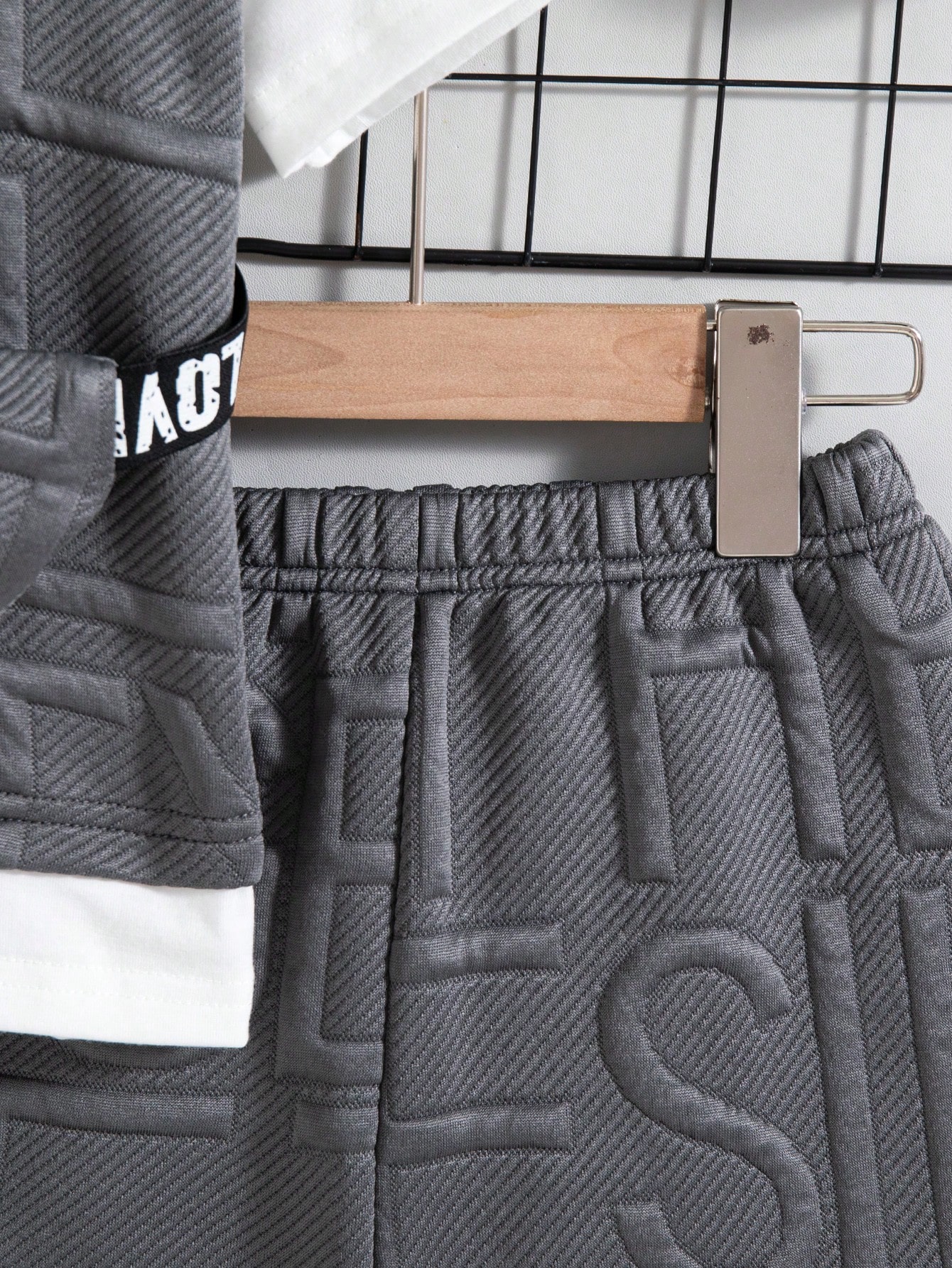 2 pièces/Set Top à manches courtes avec capuche et short avec poche, style décontracté et mode extérieure pour garçons, printemps/été, couleurs contrastées 10