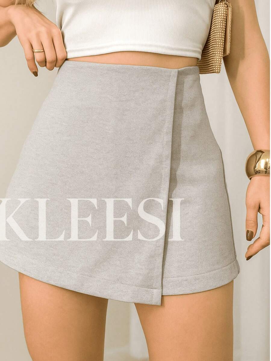 Basic Tailored Short Skirt With Invisible Side Zipper, Inspired By The Zr Fashion Blogger Brand. - Light Grey - View 1