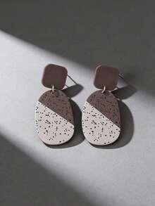 A Pair Of Gorgeous Wind Square Ellipse Black Spot Fashion Cute Clay Texture Acrylic Earring - New - View 1