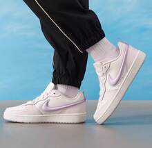 Nike 复古低帮运动鞋，大童休闲滑板鞋 - 白色/粉紅色 - 查看 5