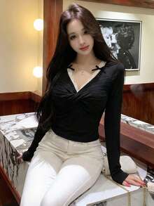 Black Off Shoulder Bowknot Camisole, Unique Design, Slim Fit, Sexy Style, Layering Top For Spring & Autumn - Black - View 2