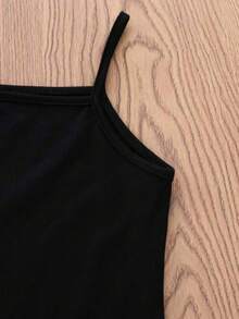 Bộ đồ mùa hè cho bé gái, gồm áo thun ngắn tay và váy hai dây in hình trái tim, kiểu dáng thường ngày. - Hồng - Xem 5