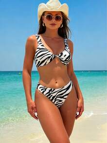 Women's Sweet Solid Color Elegant Sexy Printed Twist Strap Bikini Two Pieces Swimsuit, Beach Vacation Style - Multicolor - View 8