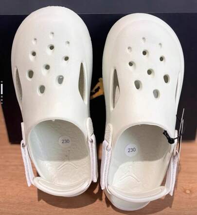 Nike 新款大童拖鞋，轻便软头凉鞋