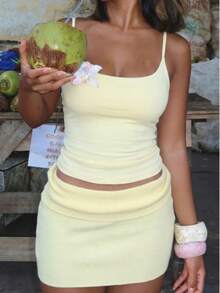 Muse Moon 女士性感修身纯色针织吊带背心，适合情人节、日常穿着和通勤。 - 黃色 - 查看 3