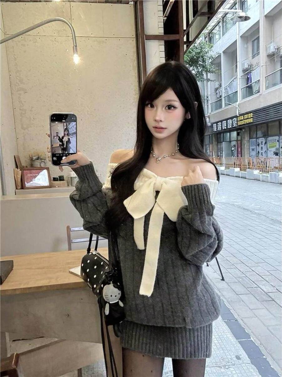 Women Sweater Dresses - 深灰色 - 查看 1