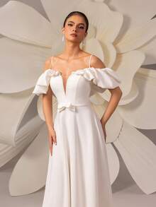 Elegant Deep V-Neck Off-Shoulder Bowknot Lace Trim Maxi Wedding Dress For Bride - White - View 6