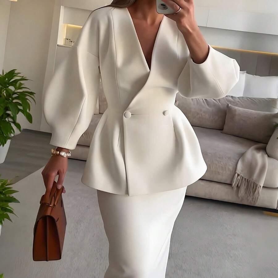 Autumn New Women's Fashion Solid Color Button Puff Sleeve Half Skirt Dress Set - sữa - Xem 1