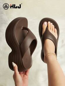luofu 新款女士时尚坡跟厚底人字拖，户外休闲沙滩凉鞋 - 棕色 - 查看 9