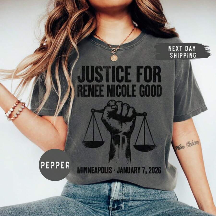 ® Justice For Renee Nicole Good Shirt, Minneapolis Protest Shirt, Legal Observer Po - màu đen - Xem 1