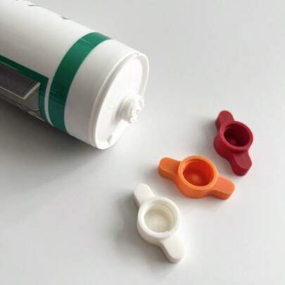 Nắp đậy keo dán kính tái sử dụng, nắp đậy keo dán silicon, ngăn ngừa keo dán kính bị khô nhanh, phù hợp với các loại keo dán kính kích thước tiêu chuẩn, thiết kế bên trong thon gọn giúp niêm phong tốt hơn, thích hợp cho 11 ngày lễ và 30 tình huống, Giáng sinh