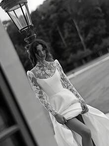 Sultry Detachable 2-Piece Set High Neck Long Sheer Lace Sleeve & Satin Wedding Dress With High Side Slit & Train, Wedding Dresses For Bride, Elegant And Comfortable, Includes Plus Sizes, Bridal Gown, Formal Dresses For Women, Suitable For Wedding, Party, Vacation, Bride, Formal Occasions, Dinner Dress, Prom Dress, After-Party Dress, Homecoming Dress, Cocktail Party, Birthday Party, Celebration, Gala, Festival, Ceremony - 白色 - 查看 5