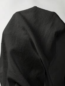 男士休闲度假夏季外出及日常穿着，经典纯色宽松短袖衬衫，纽扣开合，是夏威夷海滩度假、音乐节和日常穿着的理想之选。 - 黑色 - 查看 9