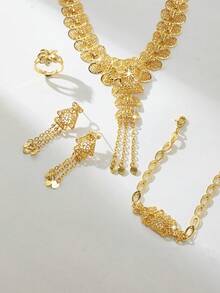 Mgyi 18K镀金奢华复古女士首饰套装，优雅方形设计，包含项链、耳环、手链和戒指，适合尼日利亚、迪拜、中东、沙特阿拉伯新娘婚礼、日常佩戴、周年纪念礼物和万圣节礼物。 - XSJT-240 - 查看 2