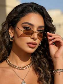 1副金属女士装饰时尚眼镜，高品质设计，可减少阳光强度，适合日常佩戴。 - 金色 - 查看 5