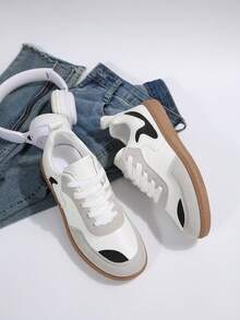 Giày thể thao nữ casual, thiết kế khóa cài phẳng kiểu retro, giày buộc dây cổ thấp, phù hợp để mang hàng ngày, mọi mùa. - Đen và trắng - Xem 7