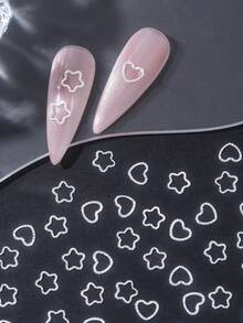 1 caja de decoraciones de arte de uñas de metal con forma de corazón hueco y estrella en color plateado, pegatinas de uñas con forma de corazón y estrella en estilo punk, suministros de salón de uñas para diseños del Día de San Valentín - Plateado - Ver 8