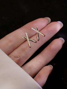 Rhinestone Decor Twist Stud Earrings - Gold - View 5