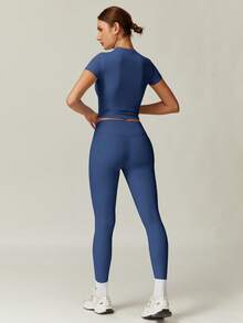 NcmRyu 一套女士圆领可拆卸垫肩紧身短袖上衣和打底裤运动服套装 - 藏蓝色 - 查看 3
