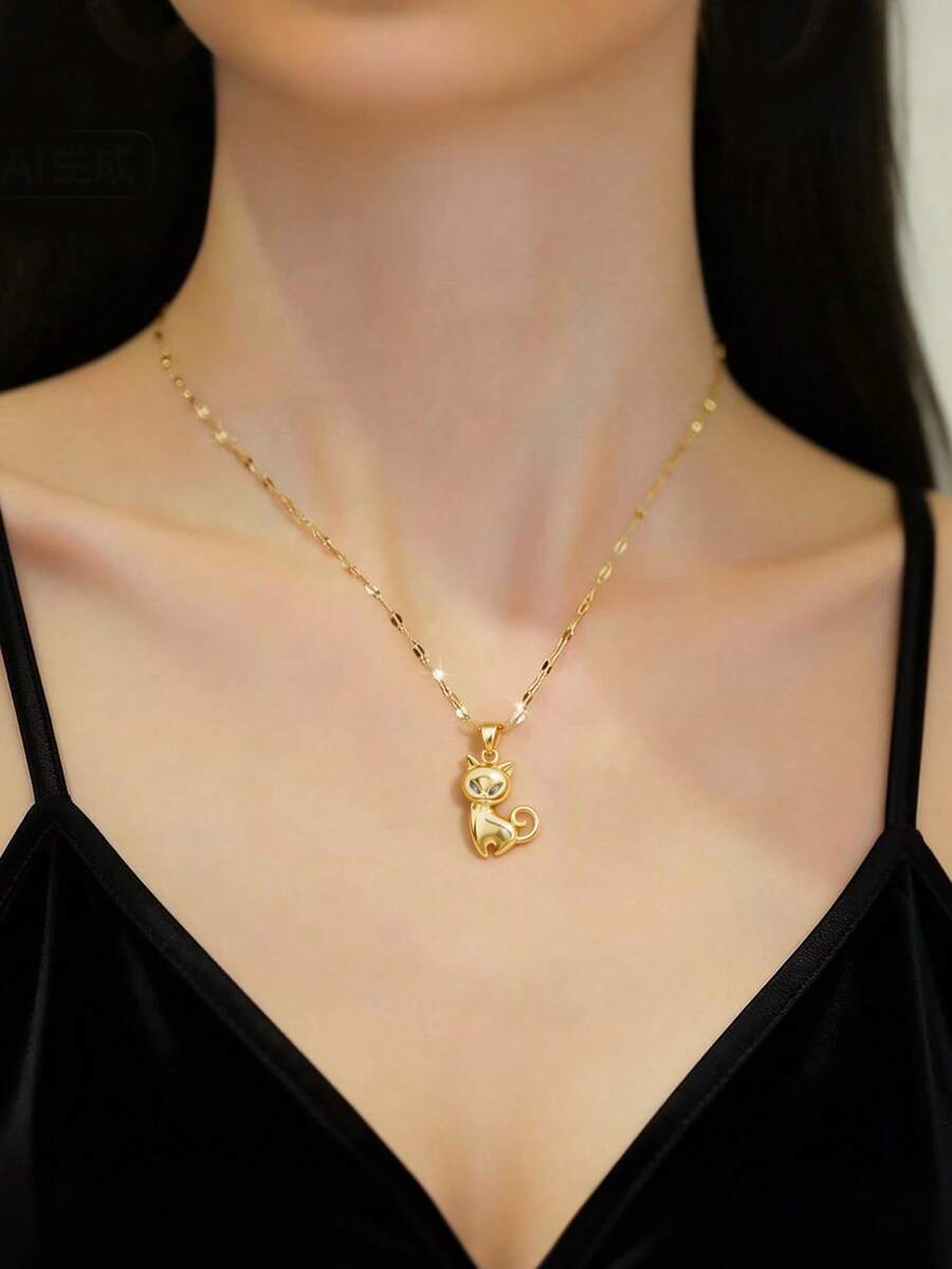 1 mặt dây chuyền hình cáo bằng đồng mạ vàng 18K. Thích hợp đeo hàng ngày.