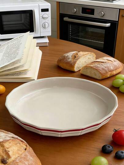 Red-Rimmed Ceramic Dinner Plate, Handcrafted Ceramic Dish, Suitable For Serving Oatmeal, Desserts, And Rice Porridge. Dishwasher , Ideal For Home Kitchens And Gatherings, And A Perfect Addition To Your Kitchenware And Tableware Collection.