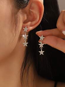 1 Pair Fashionable & Elegant Rhinestone Star Dangle Earrings For Women, Eid Celebration - Silver - View 5