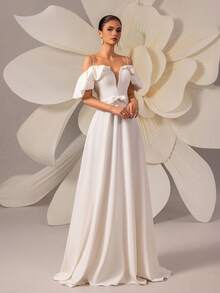 Elegant Deep V-Neck Off-Shoulder Bowknot Lace Trim Maxi Wedding Dress For Bride - White - View 4