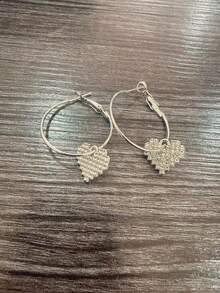 1 对超大金属心形环状耳环，经典欧美时尚耳环，适合女士情人节 - 心 - 查看 11