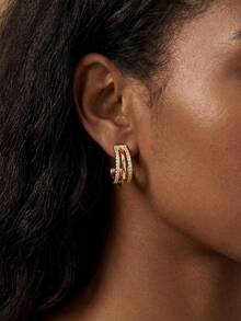 1对简约三层锆石耳钉，925纯银，精致首饰，适合女性日常佩戴 - 三層耳環 - 查看 3