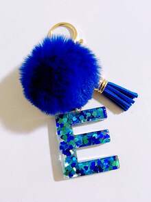 1个字母首字母钥匙扣，可爱毛绒球钥匙圈，可挂在包包、背包、汽车上，是送给女性和女孩的绝佳礼物。这款钥匙扣饰有闪亮的树脂，可用作钱包和手提包的配饰，带有流苏，字母首字母从A到Y。 - 藍色 - 查看 10
