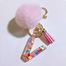 1个字母首字母钥匙扣，可爱毛绒球钥匙圈，可挂在包包、背包、汽车上，是送给女性和女孩的绝佳礼物。亮片树脂钥匙扣，钱包和手提包配饰，带流苏钥匙圈，字母首字母A-Y，适合学生使用。 - 粉色 - 查看 21