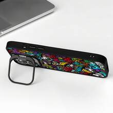 Esta elegante funda con diseño de grafiti y calavera es compatible con los modelos  17, 16, 15, 14 Pro Max, 13, 12, 11, XR y XS Plus. Fabricada en silicona TPU, ofrece protección contra golpes y caídas, además de una sensación superior. Es un regalo ideal para familiares, amigos y seres queridos, y una opción perfecta para San Valentín.fundas para ,fundas,accesorios para celular,fundas para celular,fundas para  13,funda  13,funda  16,funda  17 pro max,funda  15,fundas para  16,fundas  11,fundas ,Soporte magnético - Negro - Ver 6