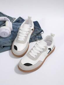 Giày thể thao nữ casual, thiết kế khóa cài phẳng kiểu retro, giày buộc dây cổ thấp, phù hợp để mang hàng ngày, mọi mùa. - Đen và trắng - Xem 8