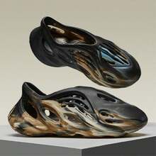 Men Women Clogs Foam Runner Shoes Casual  Sports Shoes Lightweight Walking Sneakers Non-Slip Water Shoes Slip-on outdoor indoor Summer Beach Sandals Breathable Cloud Slides Slippers Fitness Shoe - Negro iridiscente - Ver 2