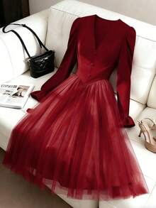 Elegant Women's Long Sleeve V Neck Pleated A Line Maxi Dress In Red Knitted Fabric - Red - View 3