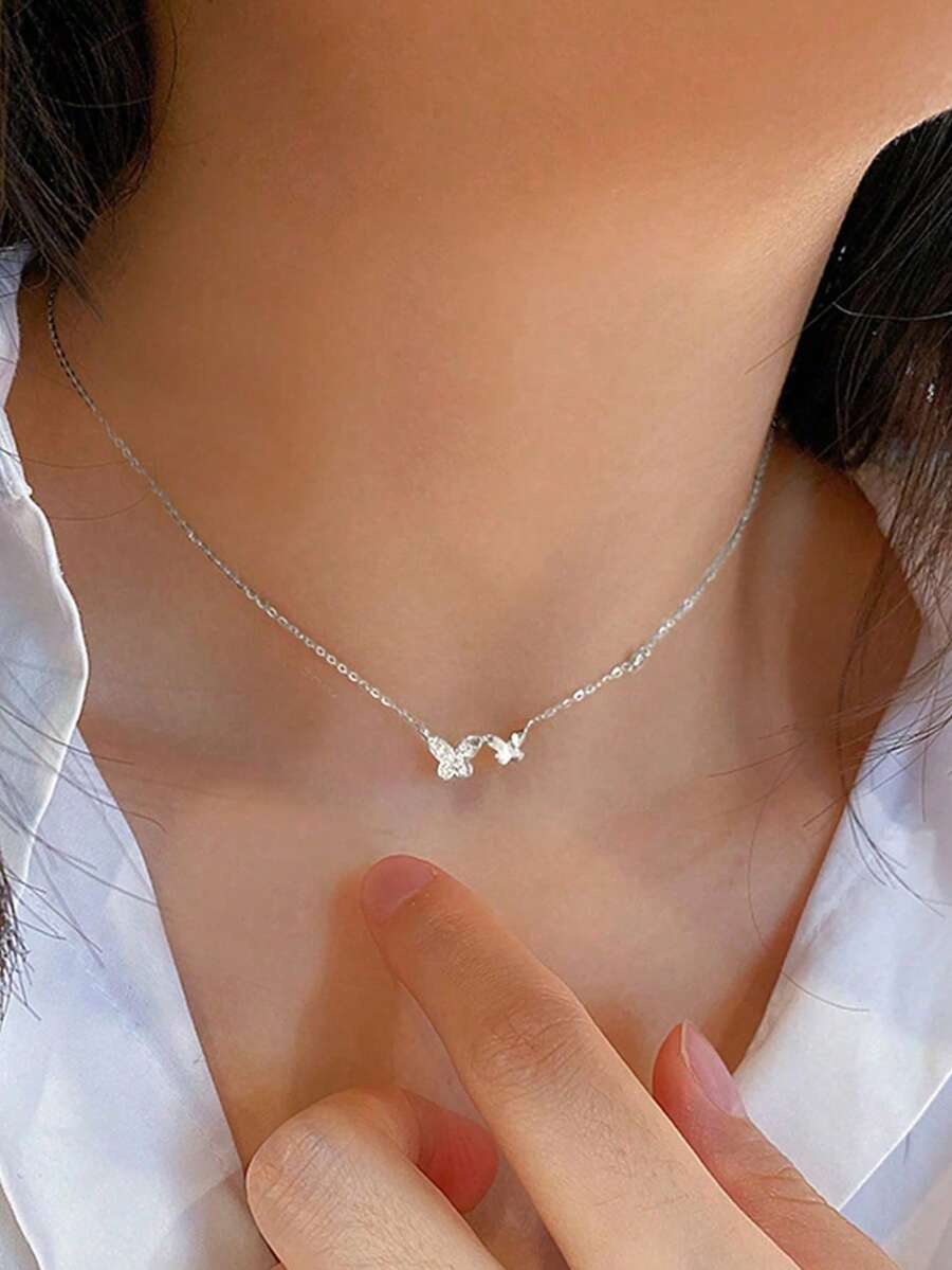 1 pieza Collar de plata de ley S925 minimalista con doble mariposa, collar delicado de mujer con incrustaciones de diamante de imitación, cadena elegante para la clavícula, regalo exquisito - Mariposa - Ver 1
