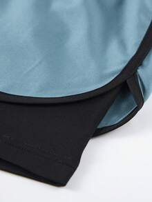 1条新款男士七分健身跑步短裤，内置衬里，男友风，速干，适合春夏运动和通勤。 - 霧霾藍 - 查看 6