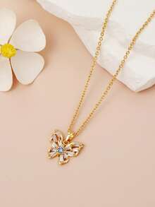 1. 甜美可爱的蝴蝶镂空镶嵌闪亮锆石吊坠项链，精致时尚，适合女性在任何场合佩戴，可作为礼物送给朋友或爱人。 - 蝴蝶吊墜 - 查看 6