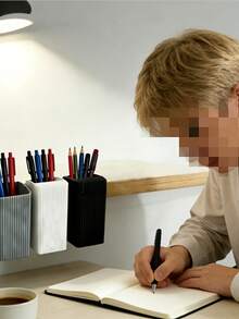 可调节自挂式重型笔筒，适用于桌面边缘1厘米至3.5厘米处 - 简约纯色铅笔和马克笔收纳架，适用于办公室和学习场所，无需钻孔，节省空间，夹式设计，非常适合家庭办公室、手工室和教室收纳，保持桌面整洁，工具触手可及，是送给专业人士和学生的理想礼物。 - 彩色 - 查看 5