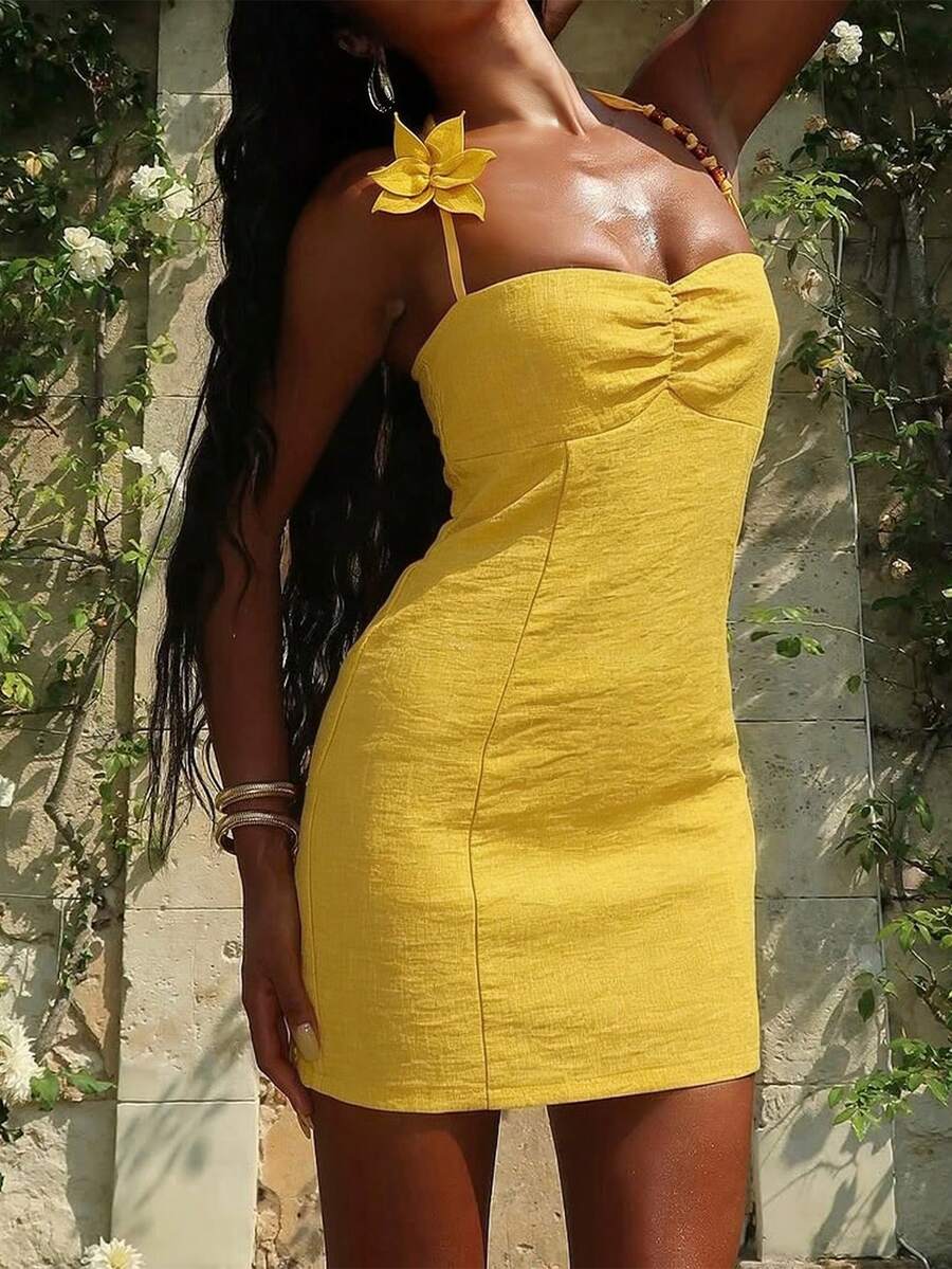 Doriss 春夏 3D 立体花朵串珠收腰露背紧身短裙，适合节日外出、婚礼季、情人节、新年等场合，也是女士春季、夏季和度假的理想选择。 - 黃色 - 查看 1